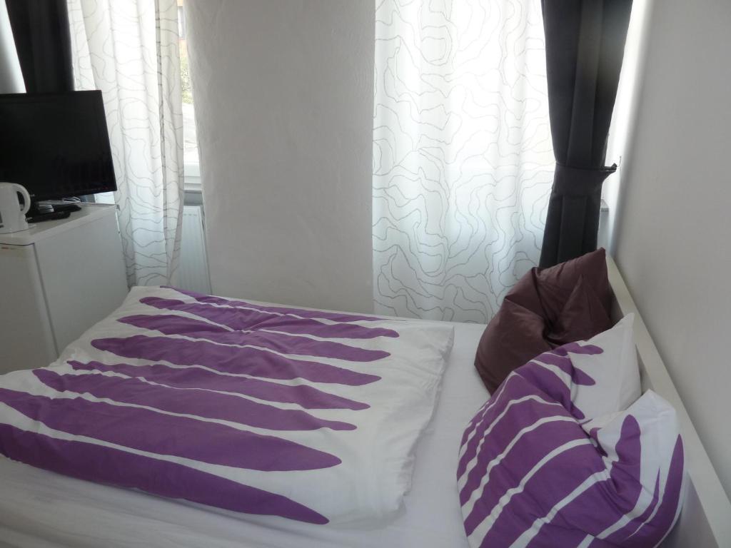 Hotel Relax Offenbach am Main Pokoj fotografie